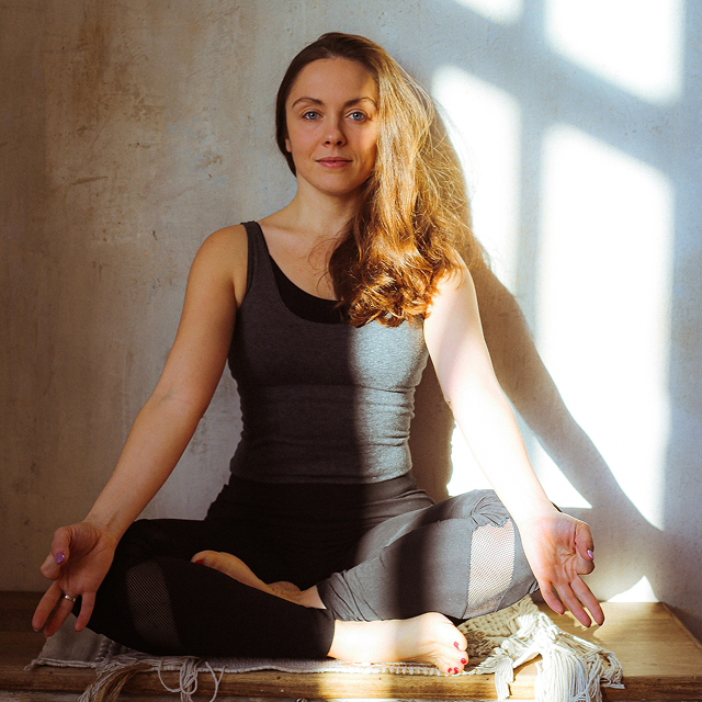 Елена Cноркина